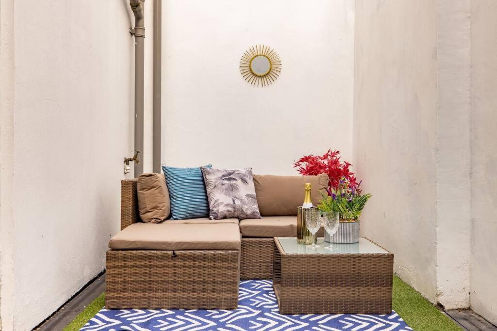 Wild Roses Serviced Apartments - Borough Λονδίνο Εξωτερικό φωτογραφία