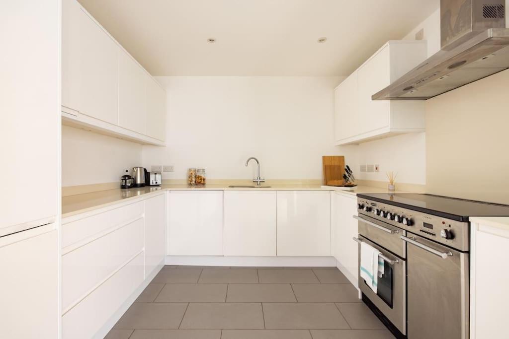 Wild Roses Serviced Apartments - Borough Λονδίνο Εξωτερικό φωτογραφία
